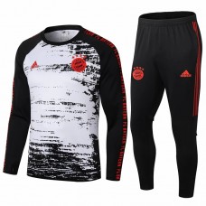 Bayern Munich Black Training Technical Football Tracksuit 2021