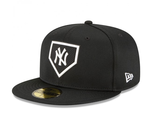 New York Yankees Men's New Era Black 2022 Clubhouse 59FIFTY Fitted Hat