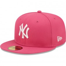 New York Yankees Men's New Era Beetroot Logo 59FIFTY Fitted Hat