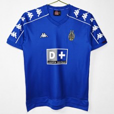 Juventus Away Retro Jersey 1999-00