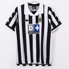 Juventus Home Retro Jersey 1999-00