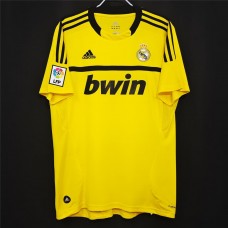 Real Madrid Goalkeeper Retro Jersey Yellow 2011-2012 