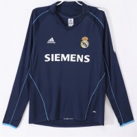 Real Madrid Away Long Sleeve Retro Jersey 2005-06